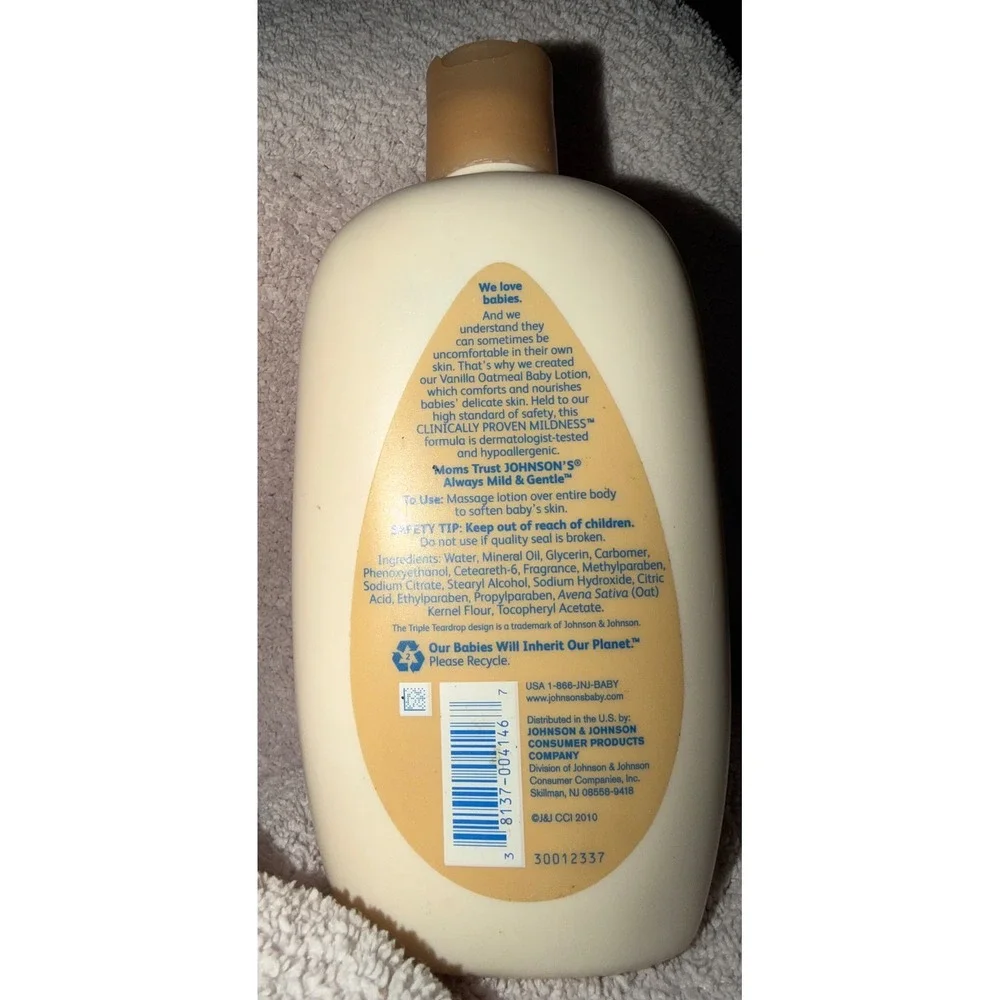 Lot of 2 NEW Johnsons Baby Lotion Vanilla Oatmeal 15oz Discontinued Formula
